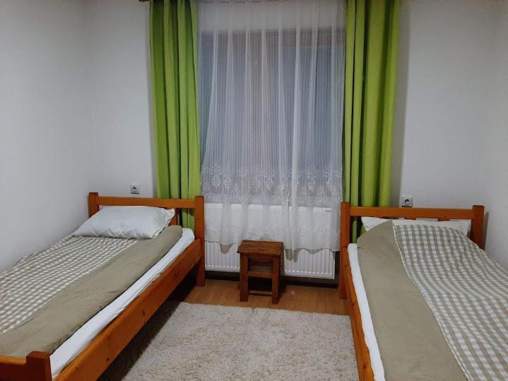 Privatni Smestaj Dobri Dobrosin Bagian luar foto